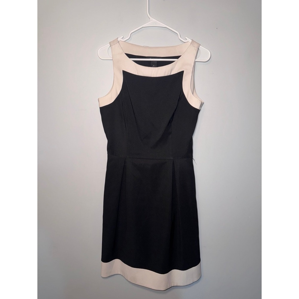 White House Black Market Black & White Sleeveless Dress